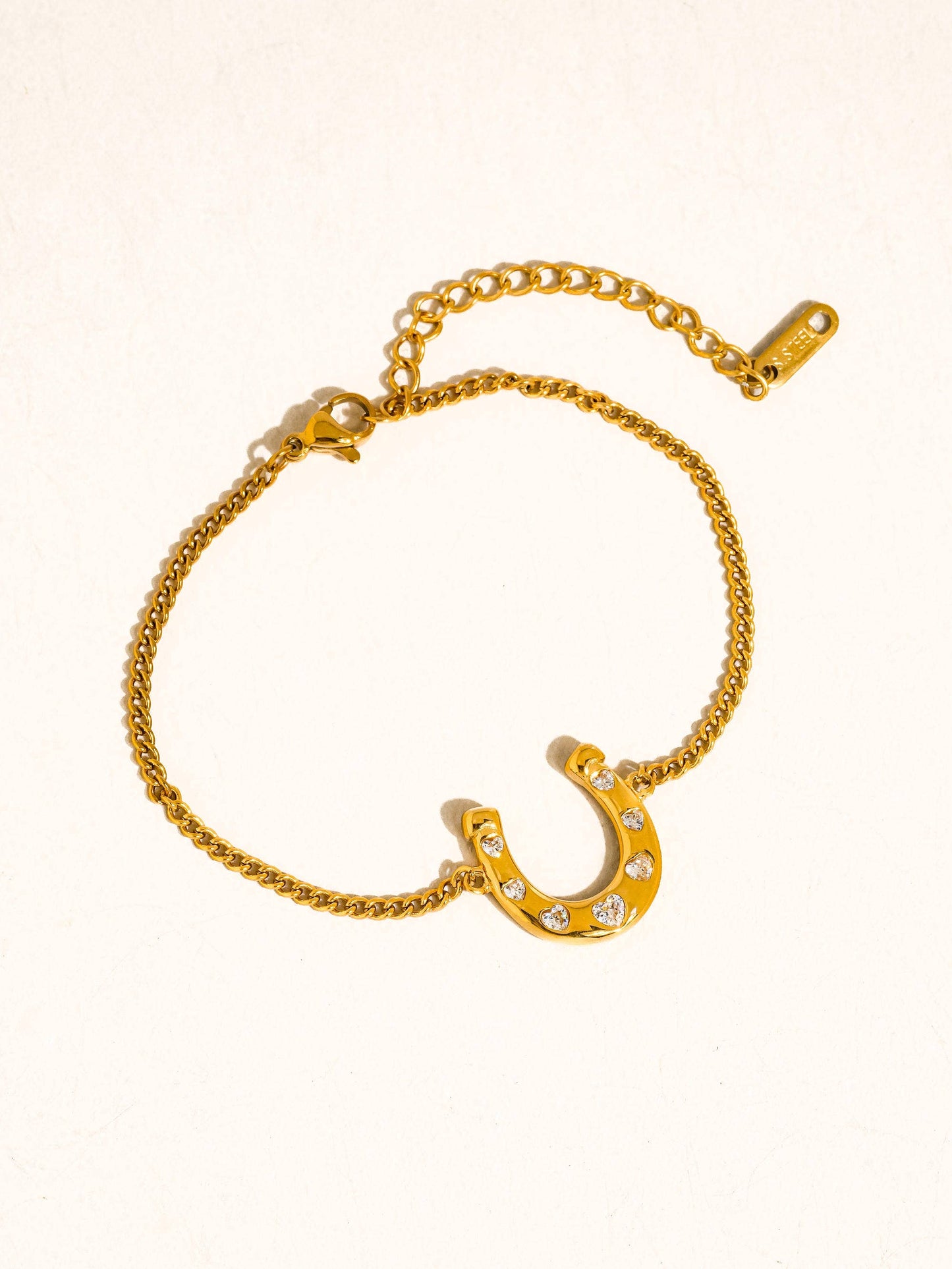Tundra 18K Gold Non-Tarnish CZ Horseshoe Chain Bracelet