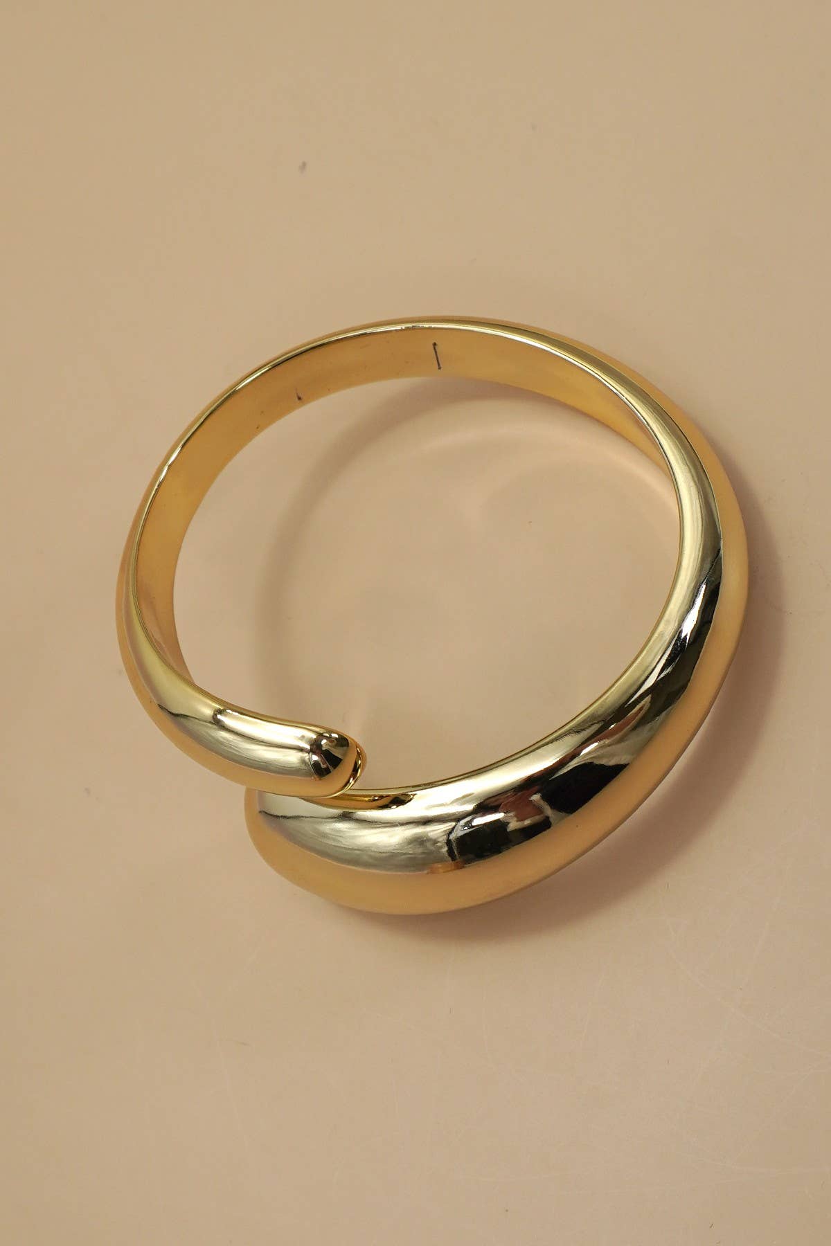 Wide Teardrop Bangle