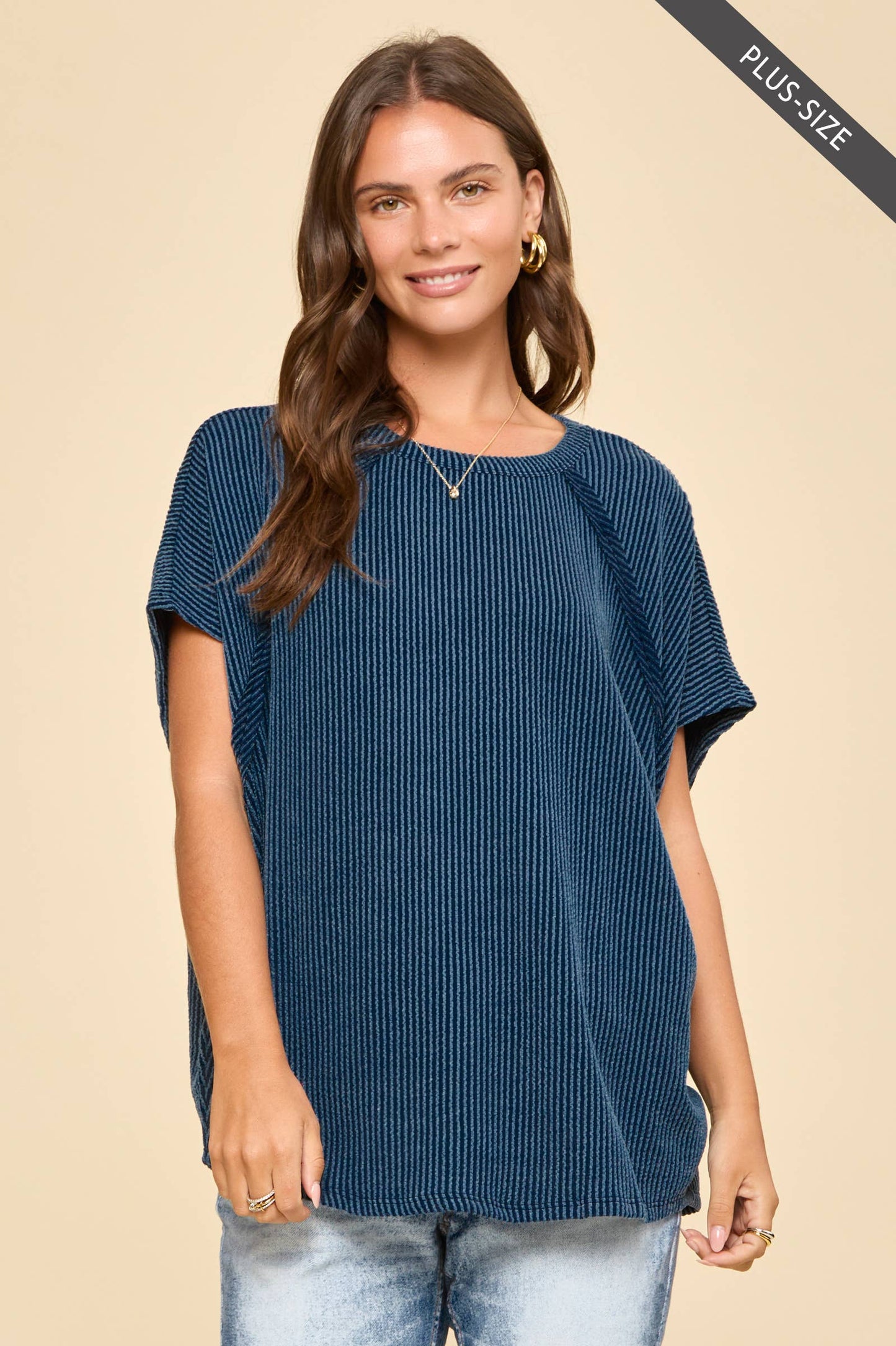 Relaxed Style Knit Top