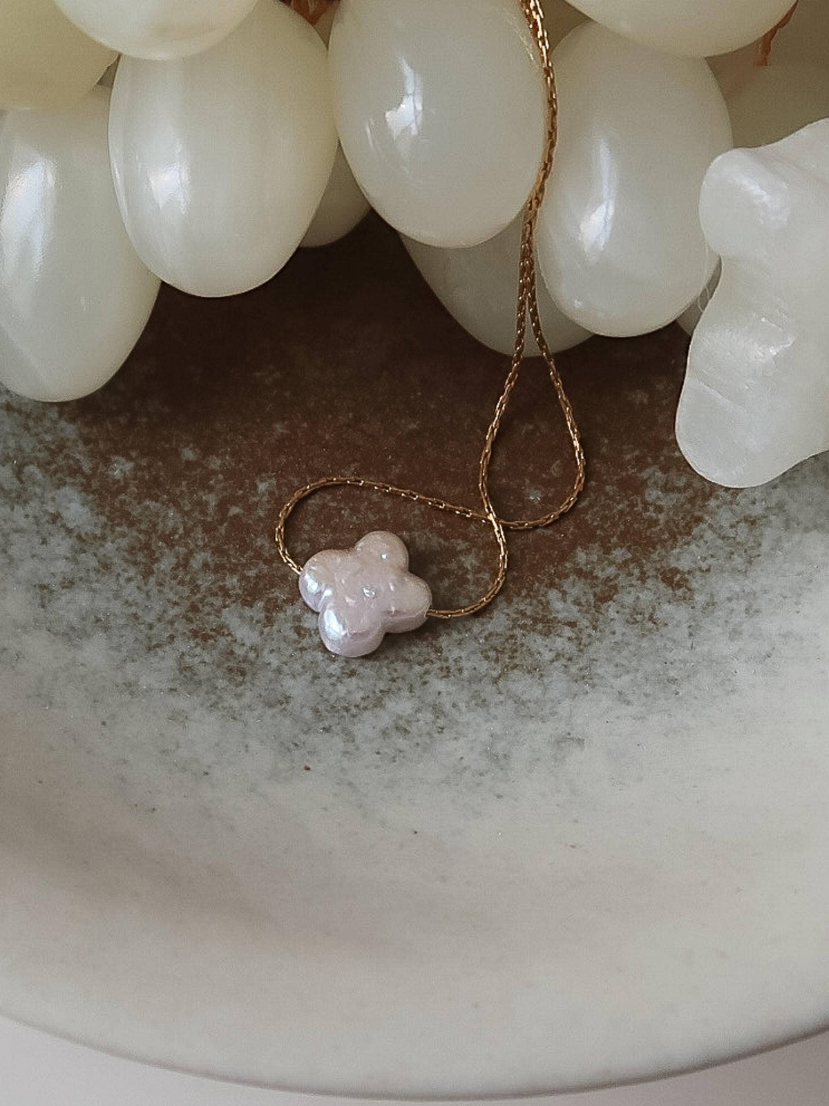 18K Gold Non-Tarnish Freshwater Pearl Clover