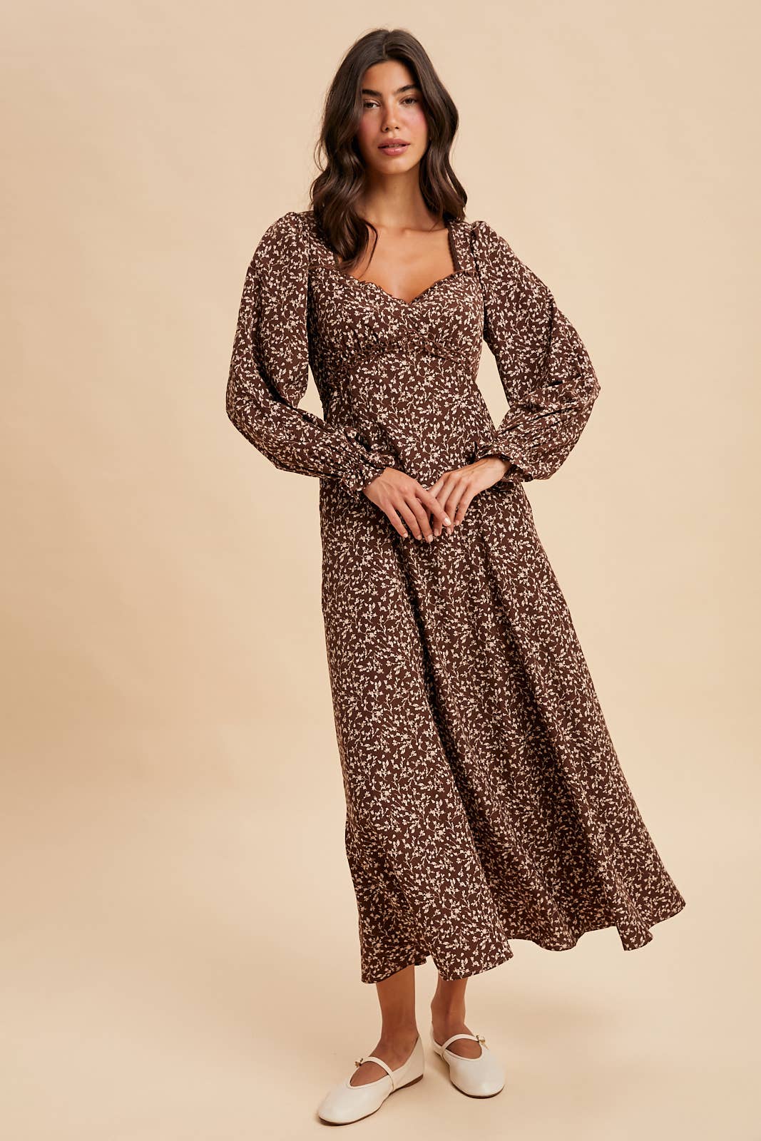 Be Her Sweetheart Midi Dress