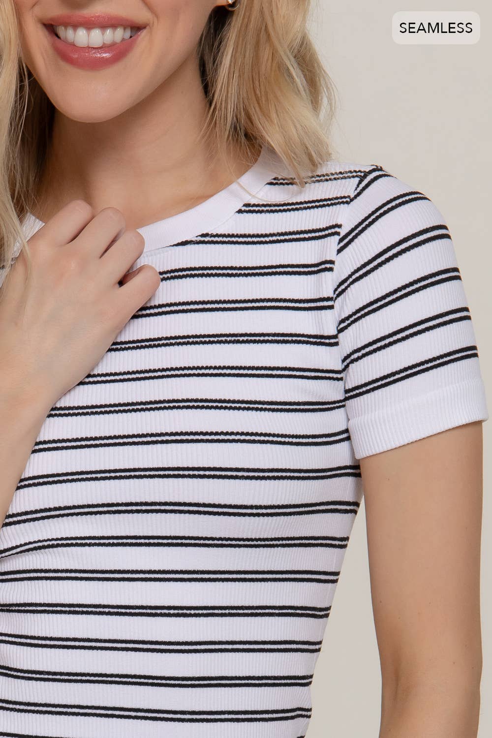 Crew Neck Seamless Top