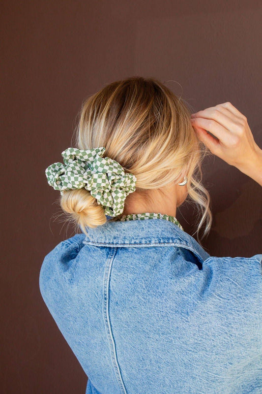 Lindsey Checked Jumbo Scrunchie