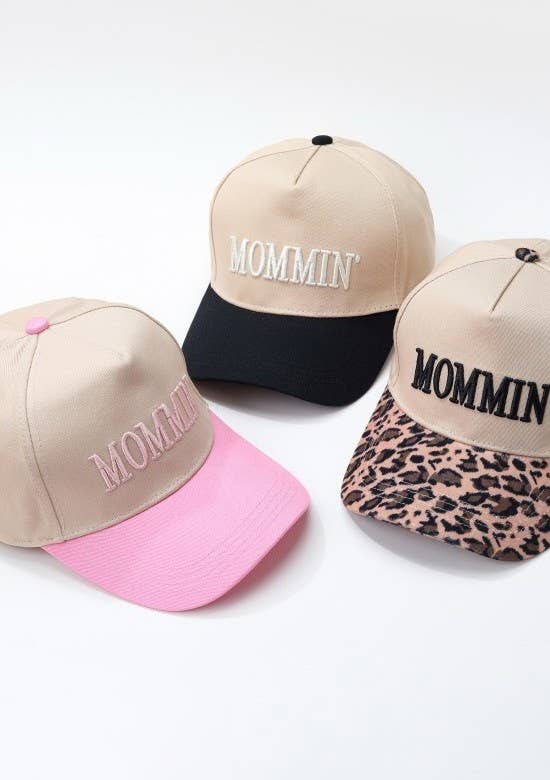 MOMMIN' Embroidered Trucker Hat