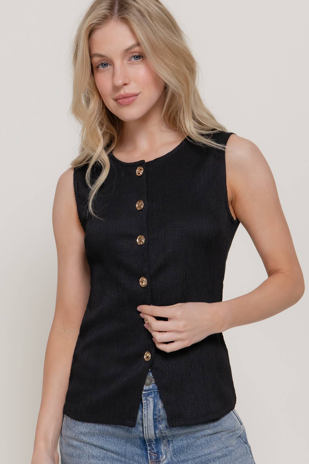 Sleeveless Textured Vest