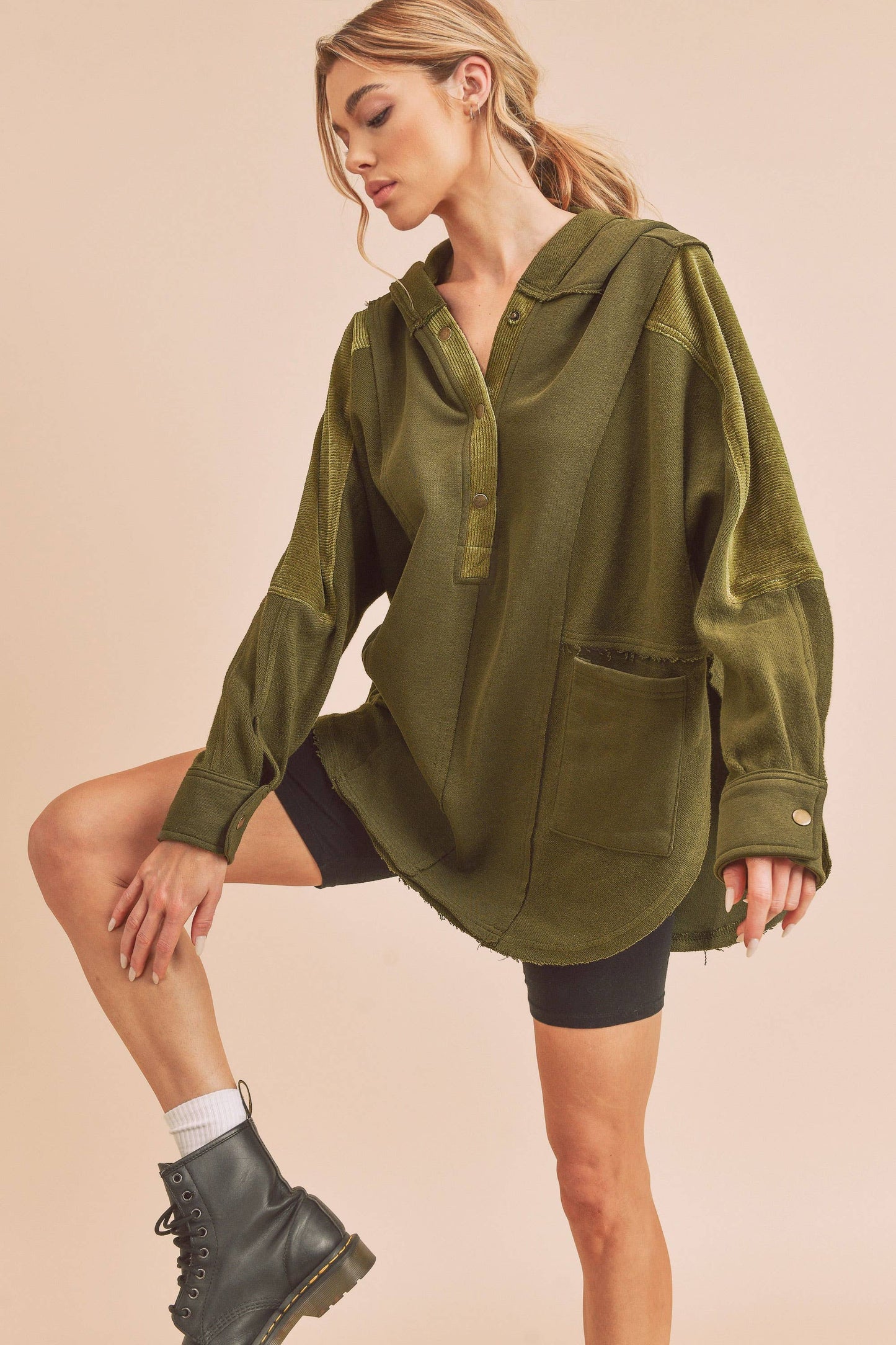 Dove Pullover