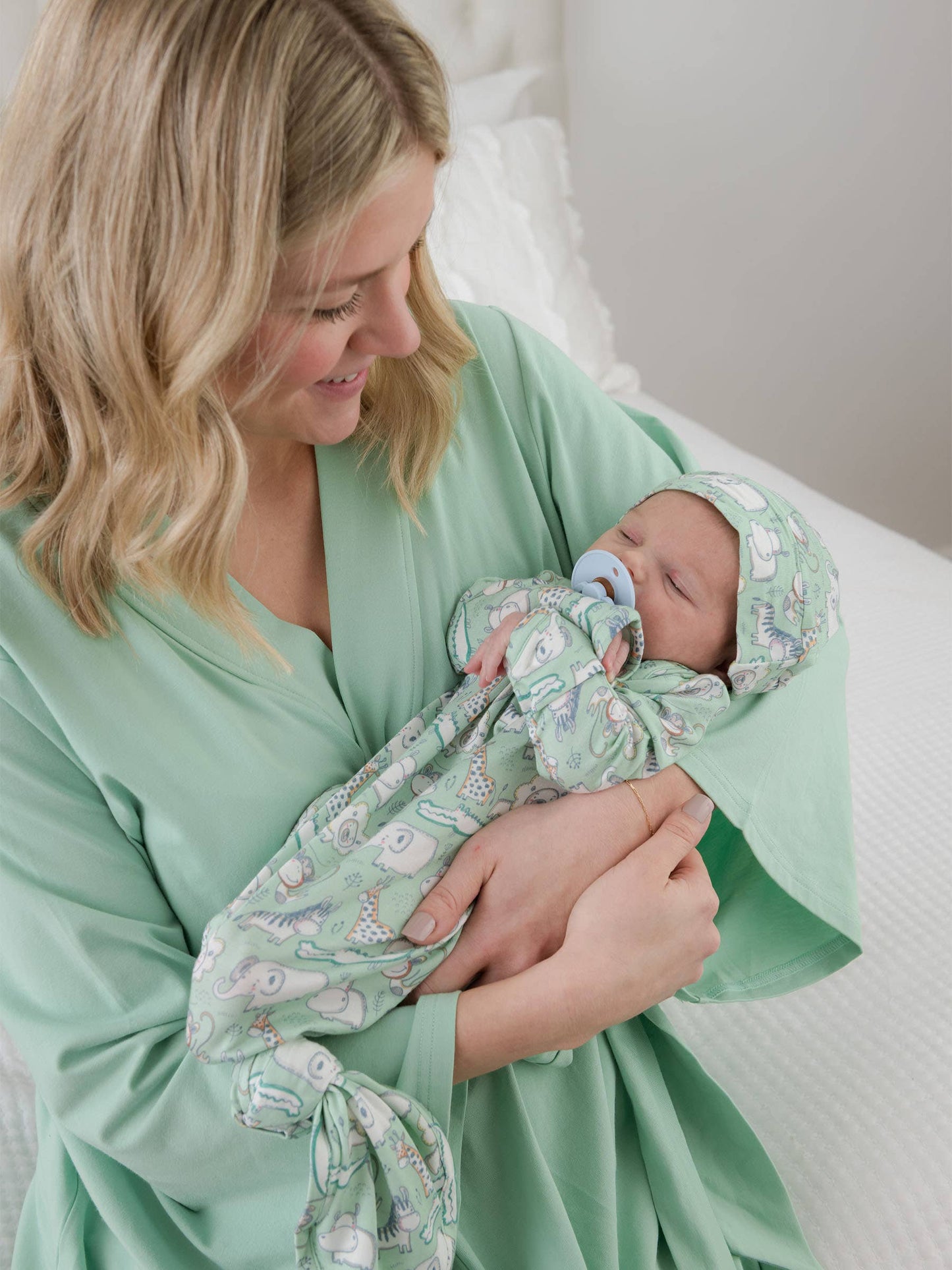 SoftSnooze™ Baby Bamboo Viscose Sage Safari Knotted Sleep Gown & Hat Set