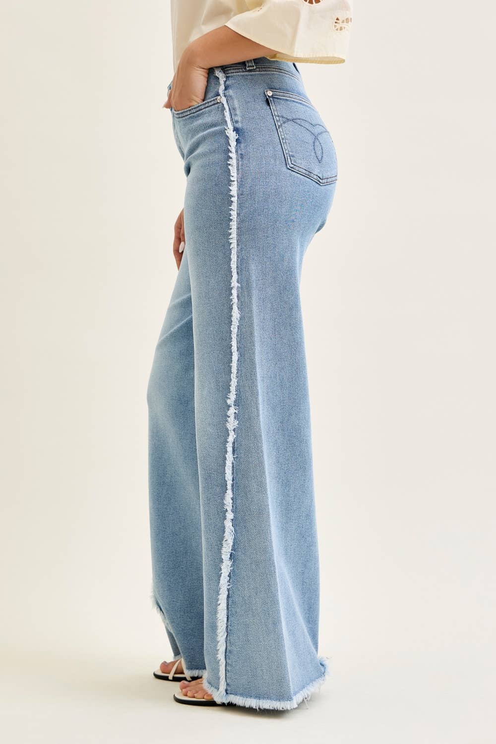 Judy Blue Jeans Raw Twisted Outseam