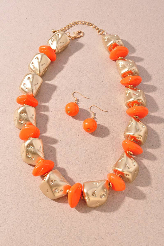 Hammered Gold & Coral Resin Beaded Necklace Set