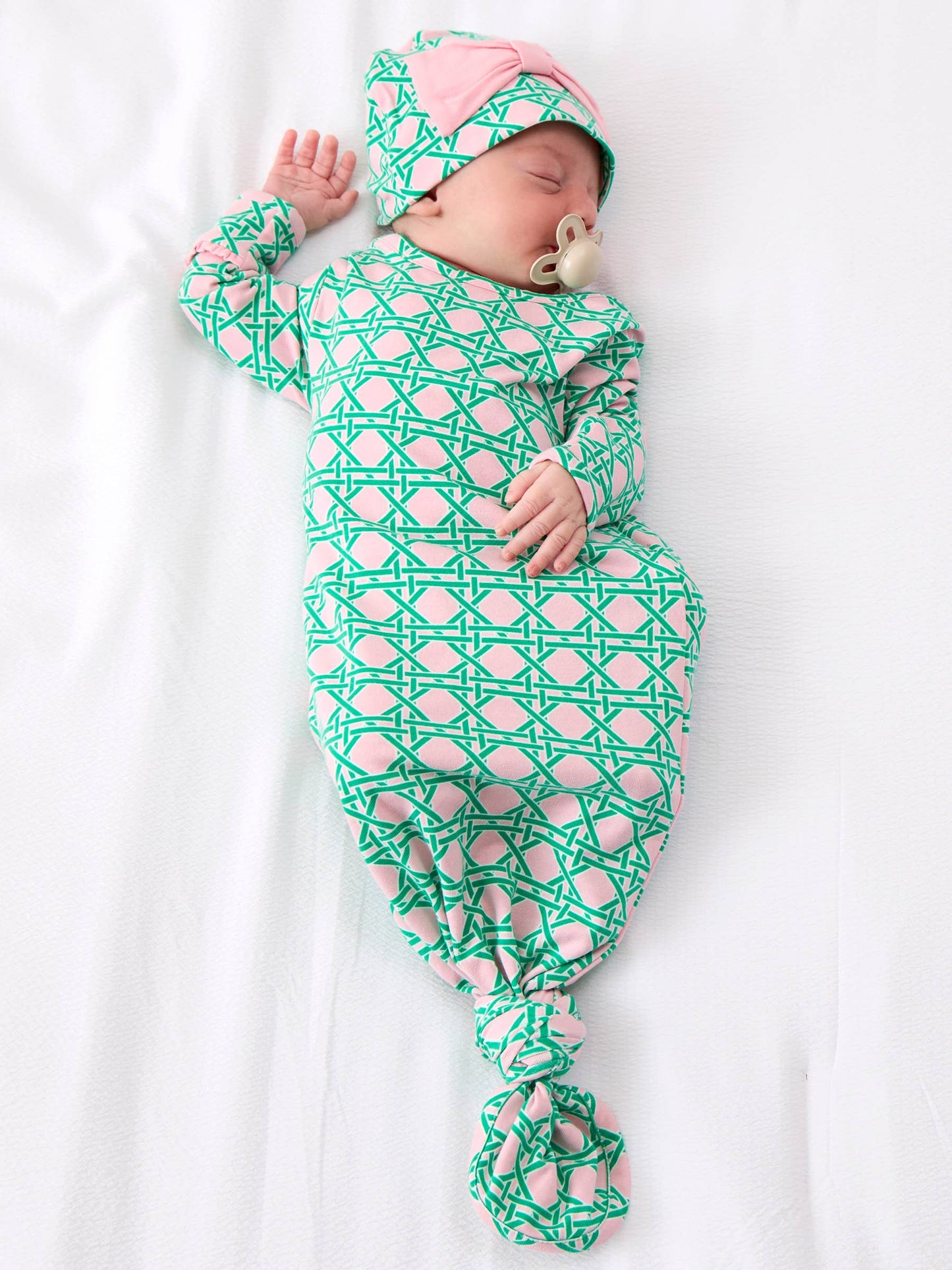 SoftSnooze™ Baby Girls Cotton Modal Pink Coastal Cane Ruffle Knotted Sleep Gown & Bow Hat Set
