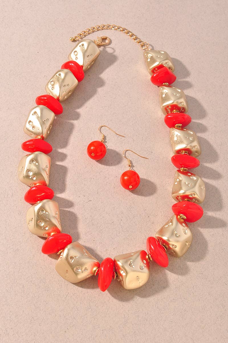 Hammered Gold & Coral Resin Beaded Necklace Set