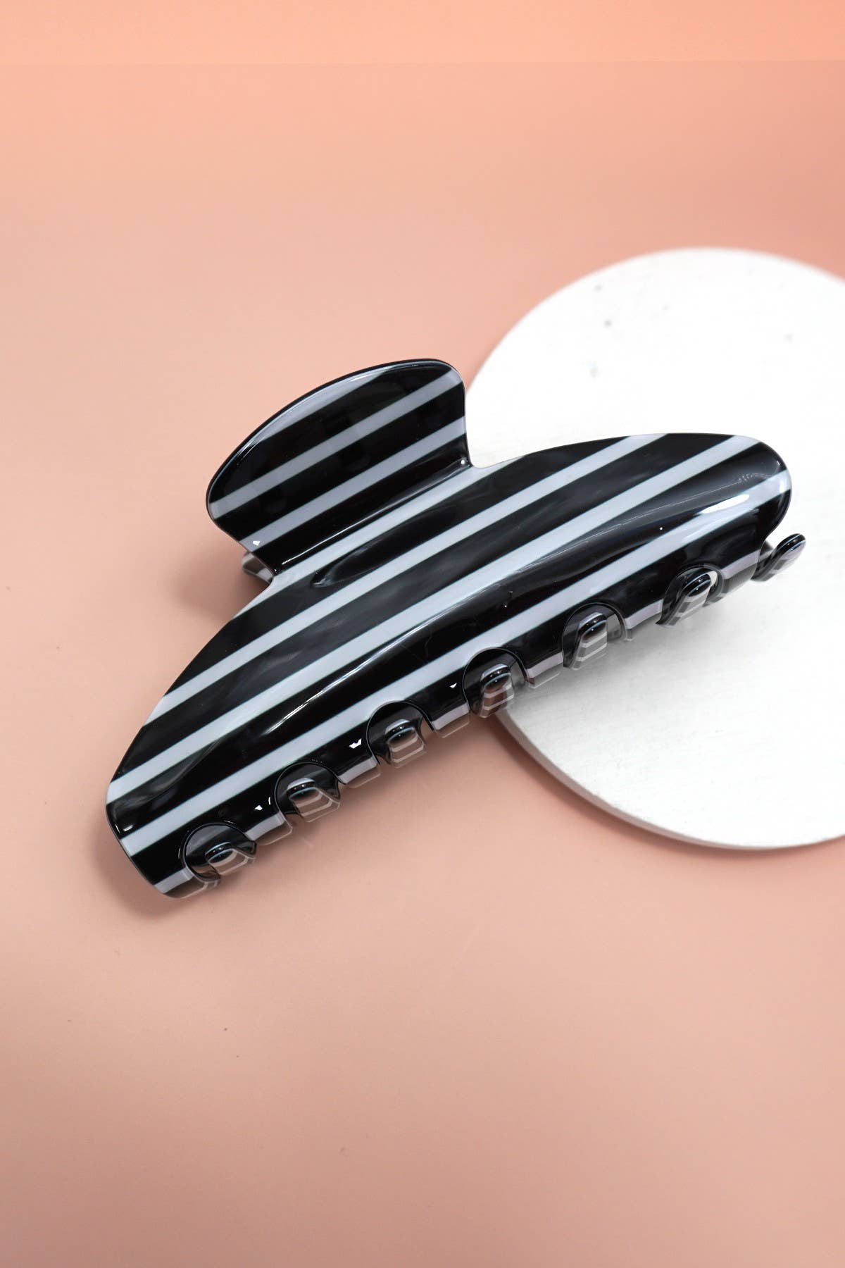 Jumbo Stripe Plaid Claw Clip