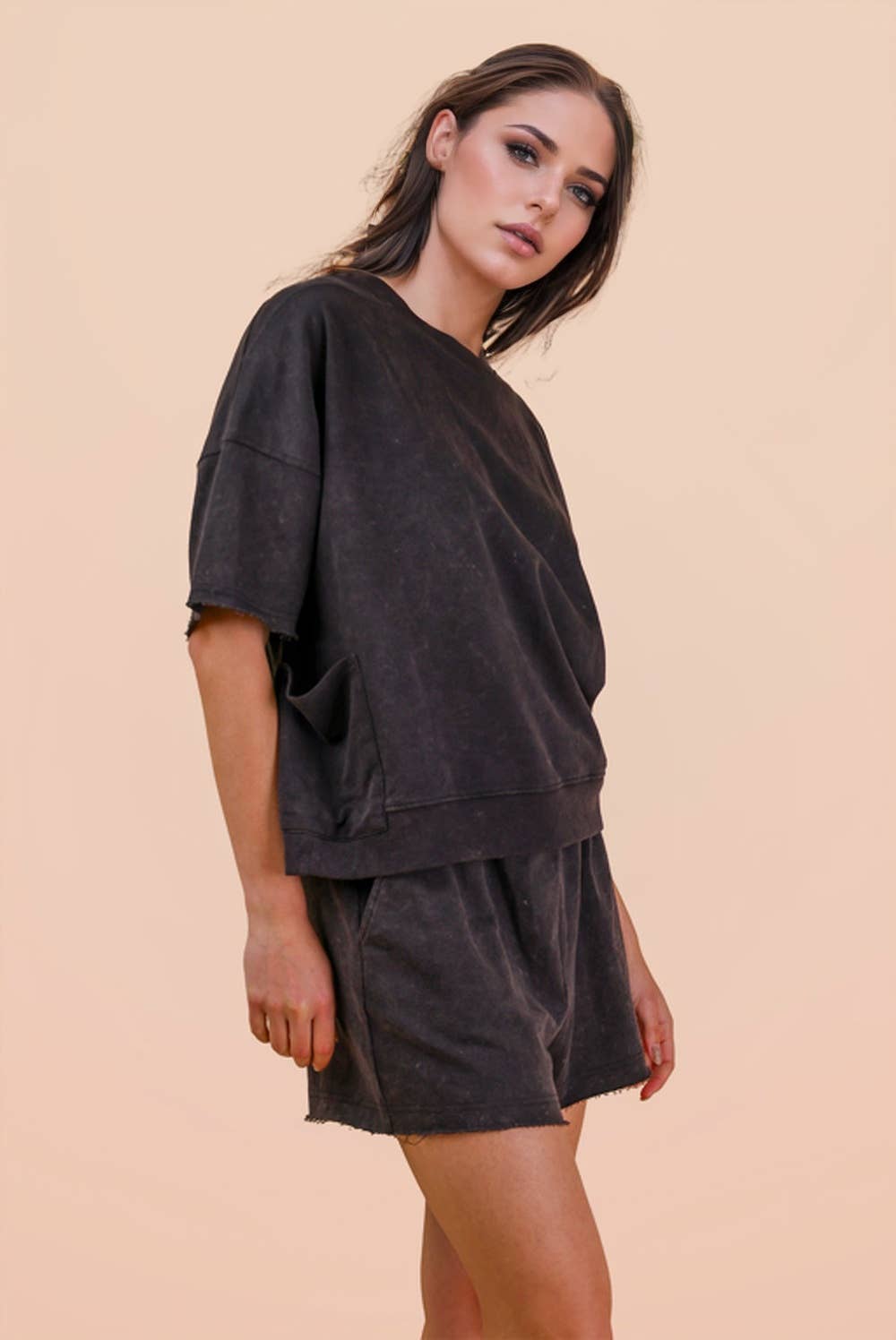 Mineral Washed Knit Casual Top & Shorts