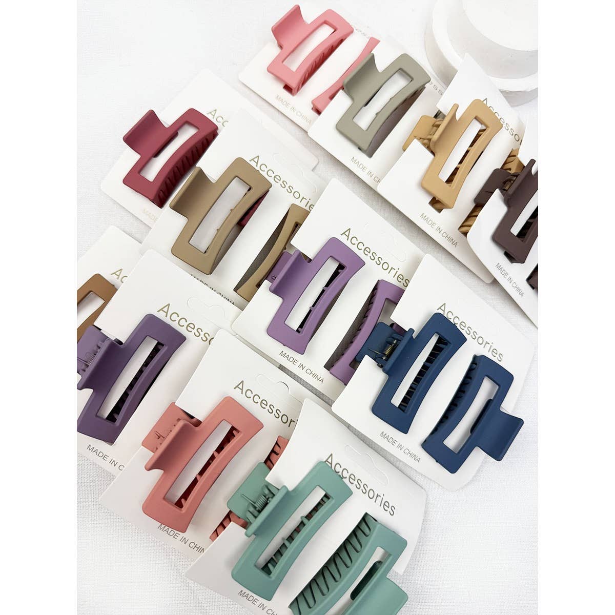 Matt Duo Cut Out Rectangle Clip