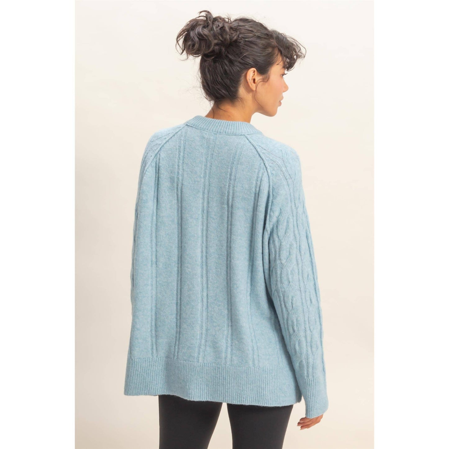 Crew Neck Cable Knit Sweater Pullover