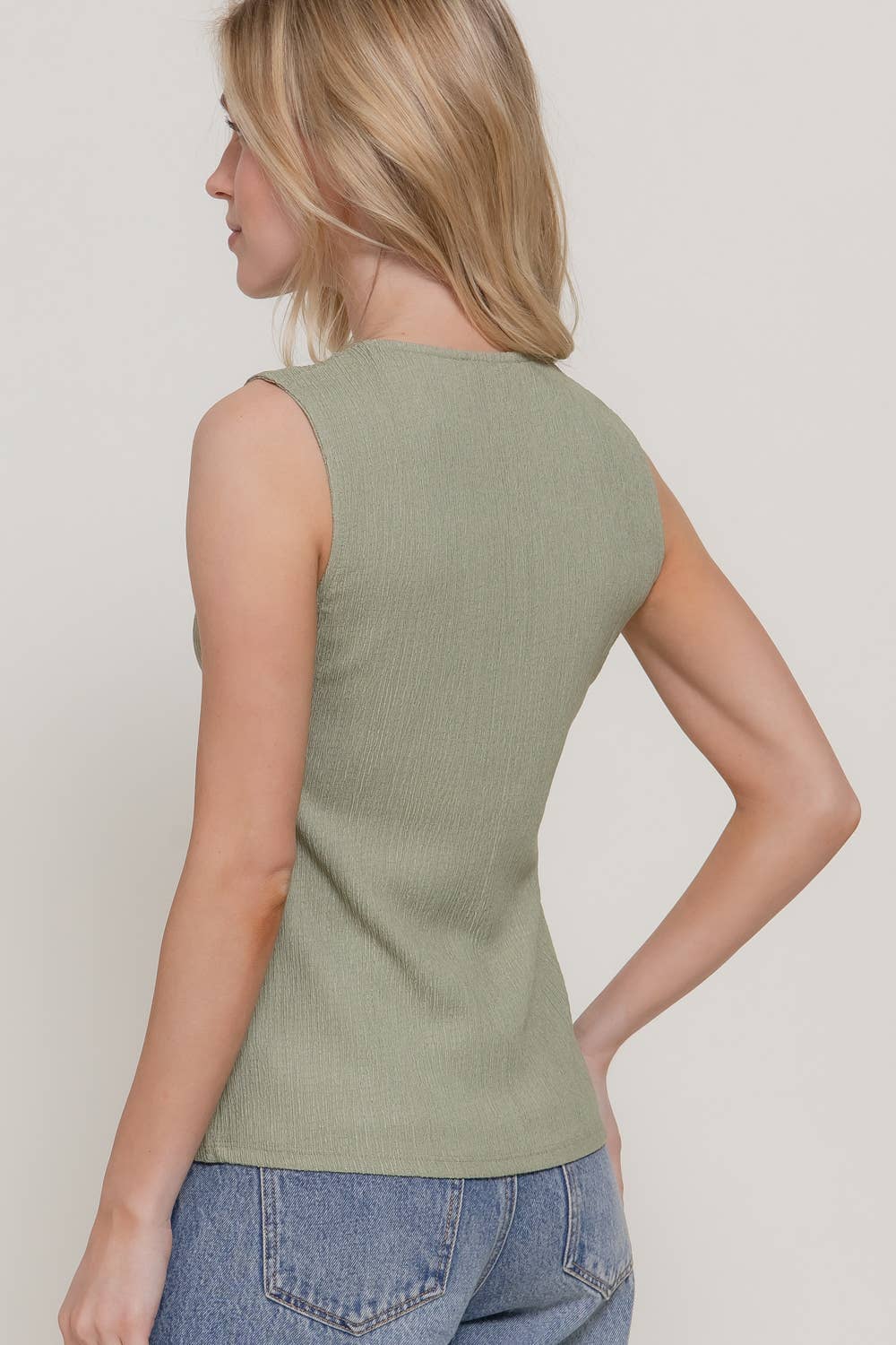 Sleeveless Textured Vest
