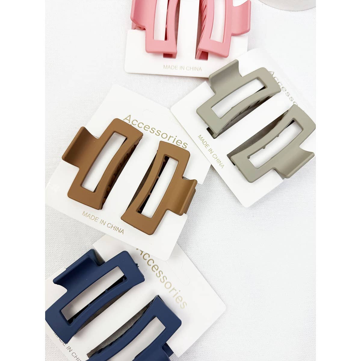 Matt Duo Cut Out Rectangle Clip