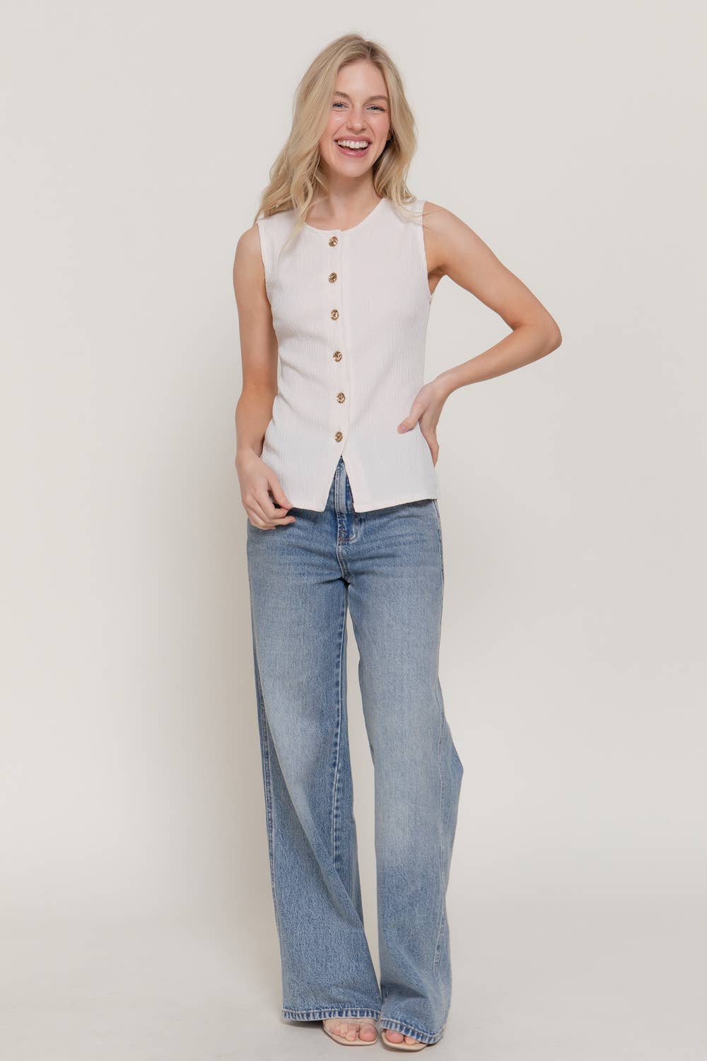 Sleeveless Textured Vest