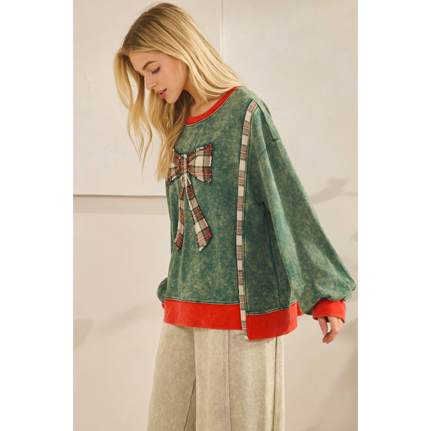 Very Merry Bow Pullover