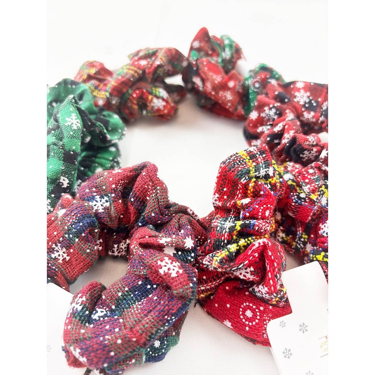 2 Pc Christmas Plaid Scrunchies