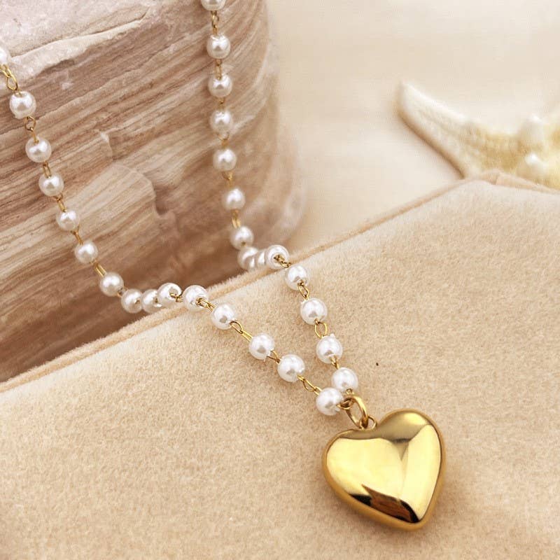 Waterproof Pearl Heart Necklace