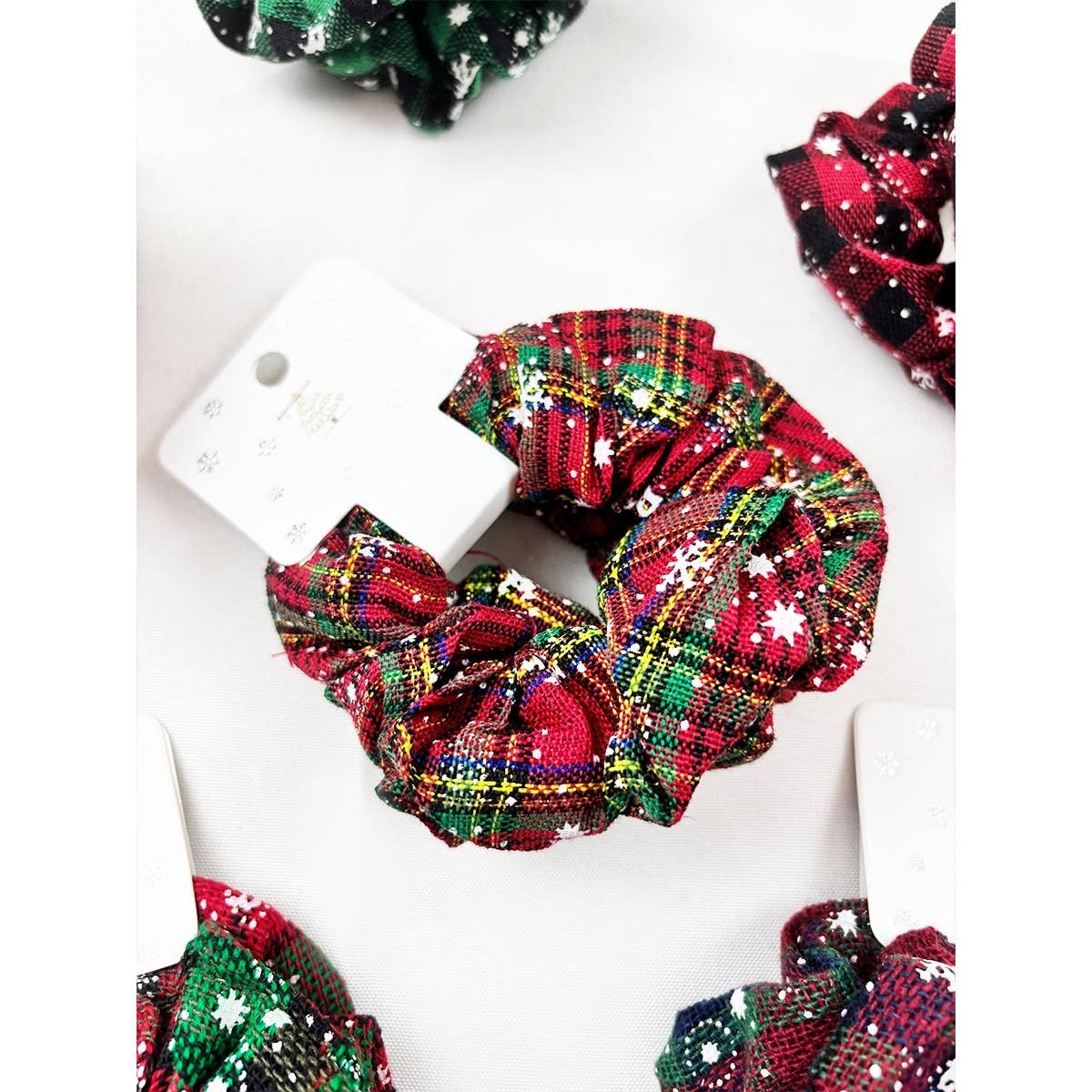 2 Pc Christmas Plaid Scrunchies