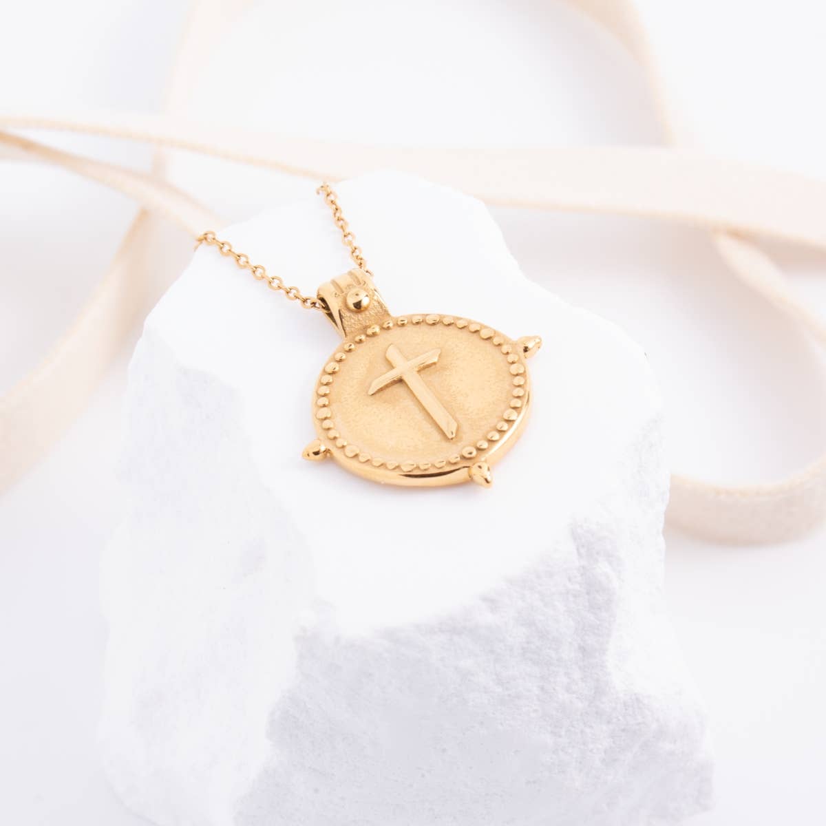 Vintage Vibe Cross Pendant - Water Resistant