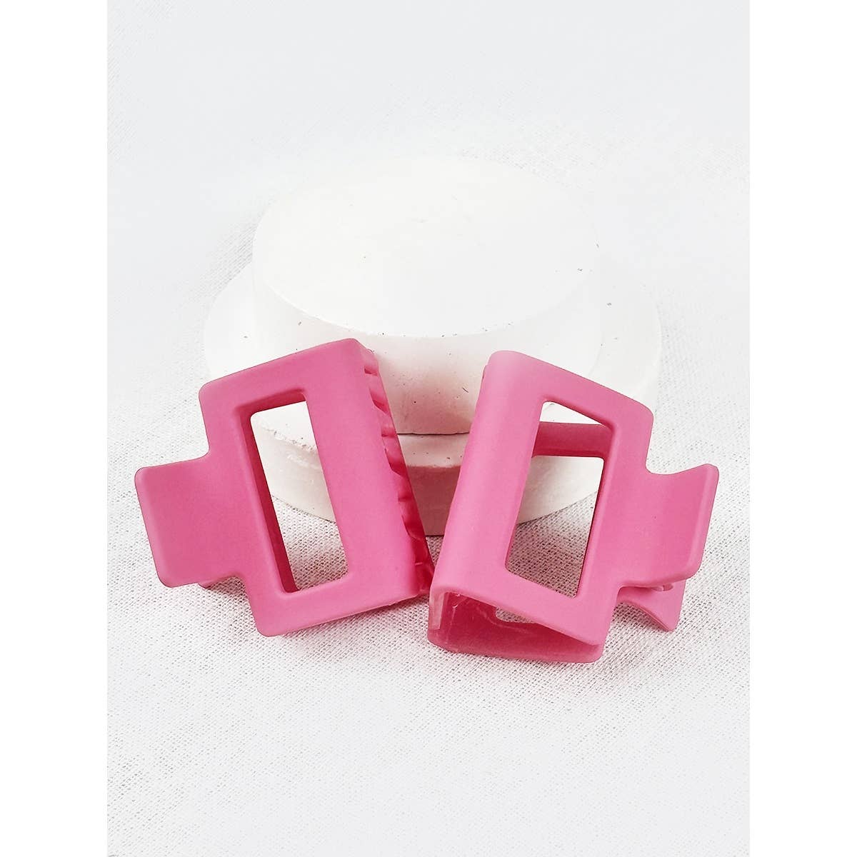 Duo Medium Size Matte Rectangle Claw Clip