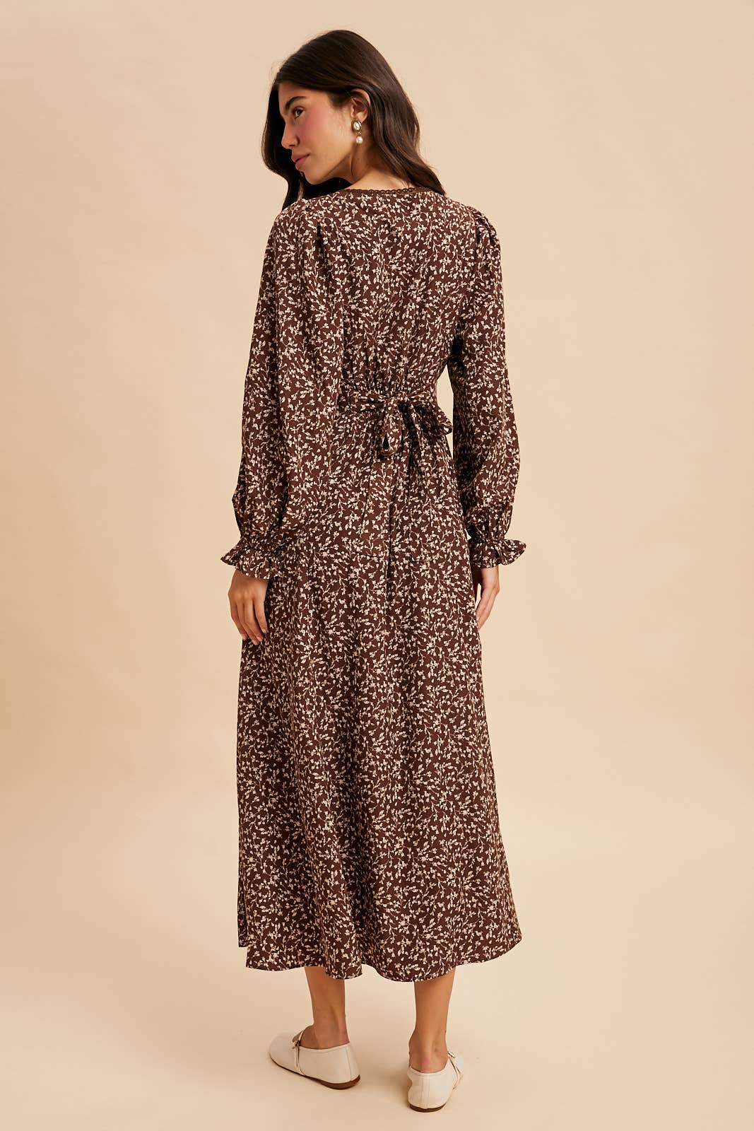 Be Her Sweetheart Midi Dress