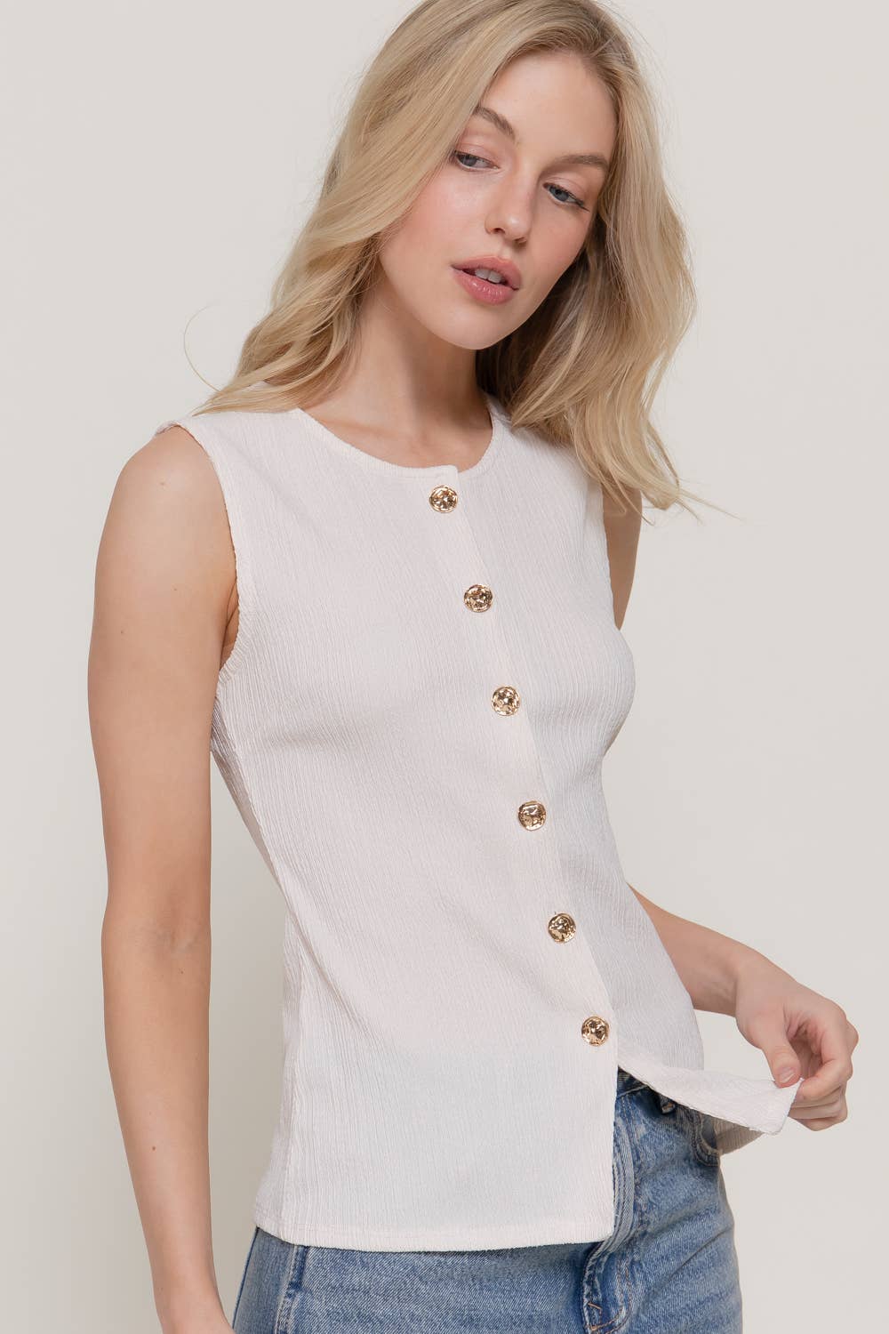 Sleeveless Textured Vest