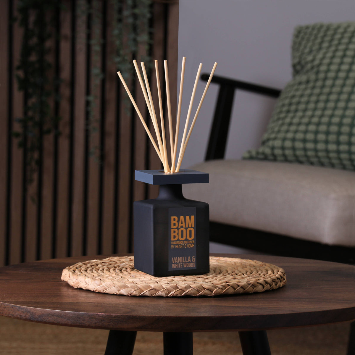 Reed Diffuser - Vanilla & White Woods