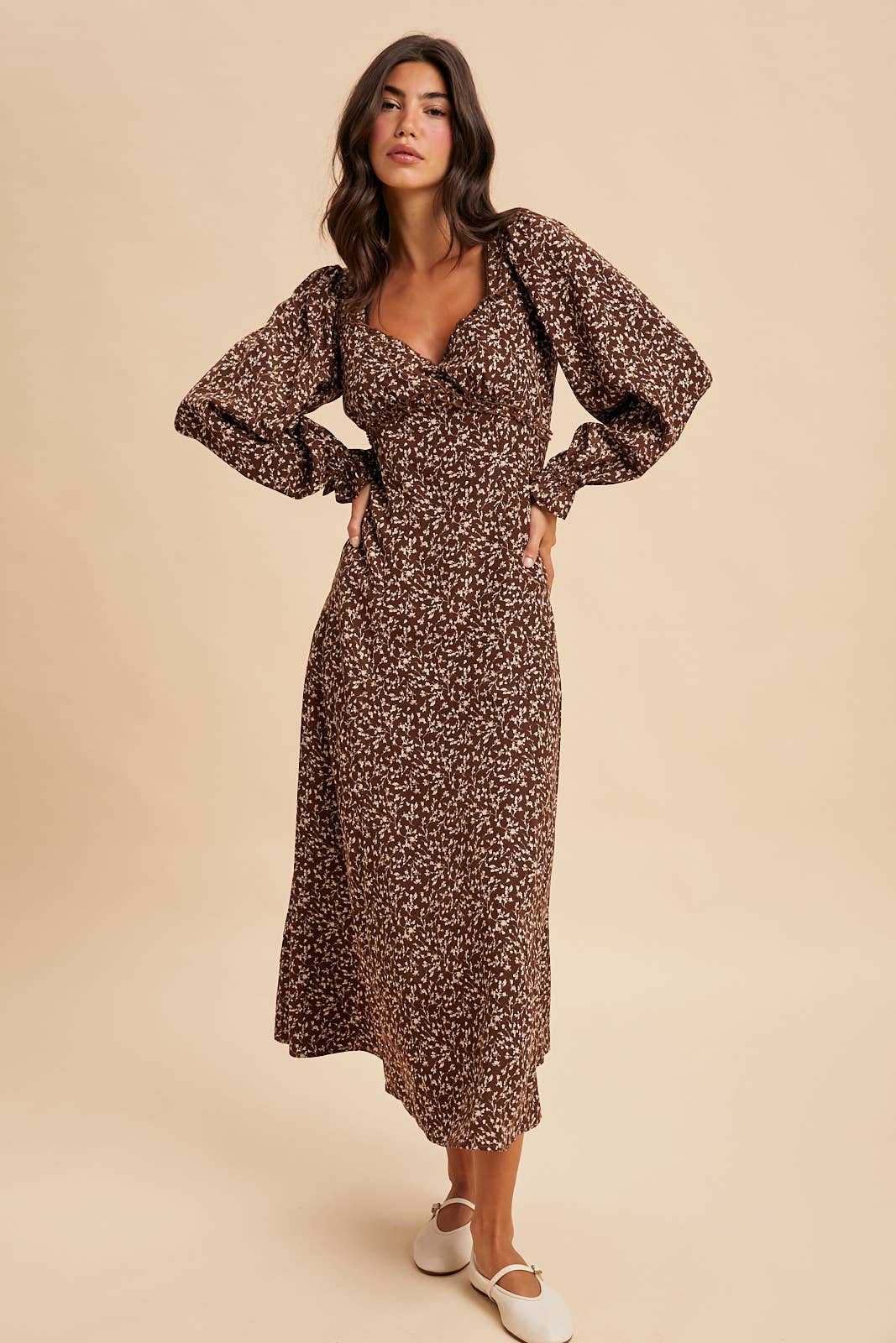Be Her Sweetheart Midi Dress