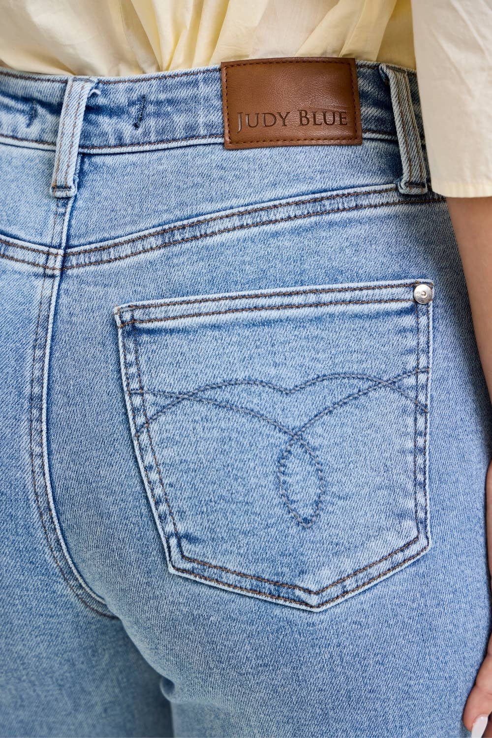 Judy Blue Jeans Raw Twisted Outseam