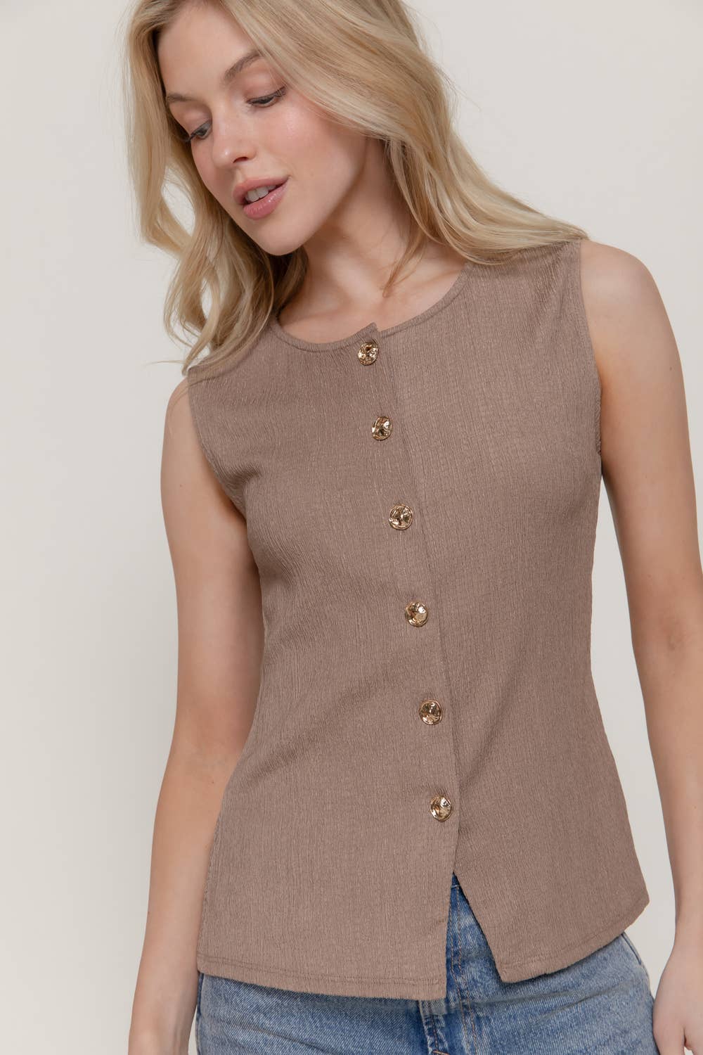Sleeveless Textured Vest