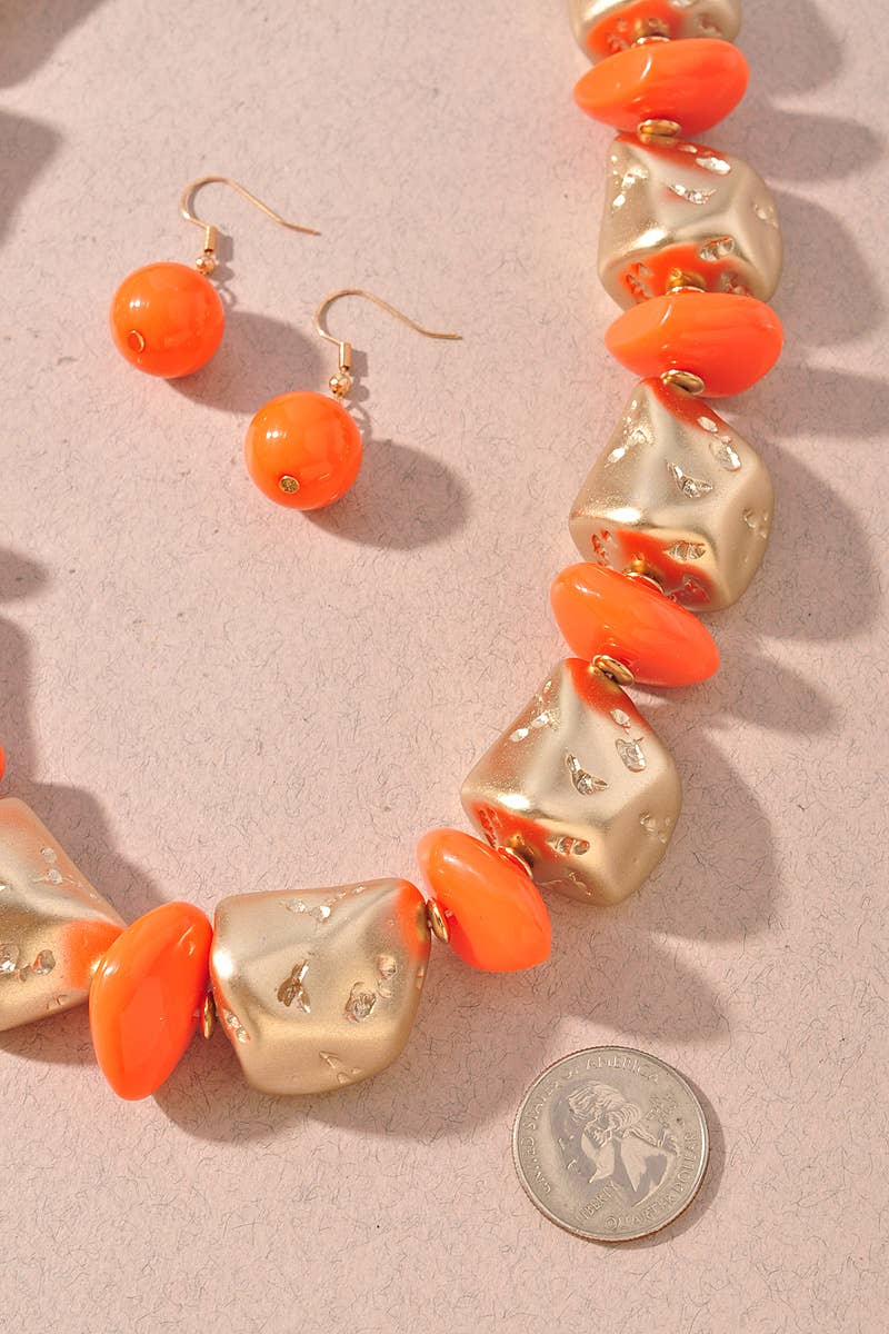 Hammered Gold & Coral Resin Beaded Necklace Set