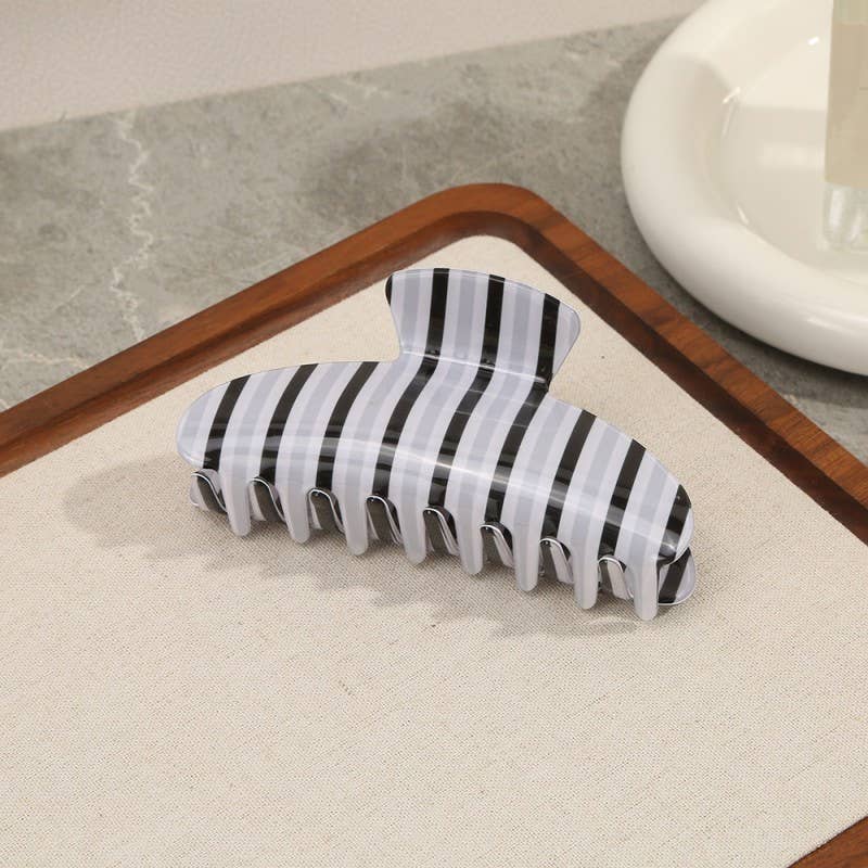 Oval Stripe Hair Claw Clip