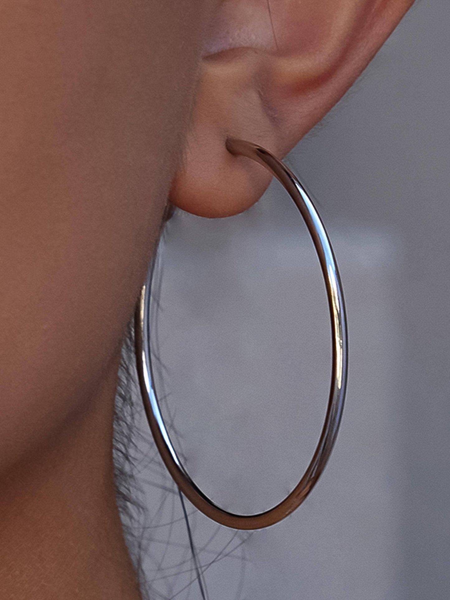 Eska 18K Gold Non-Tarnish Classic Thin Hoop Earring