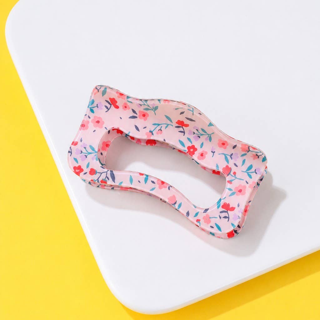 Floral Wavy Silhouette Claw Clip