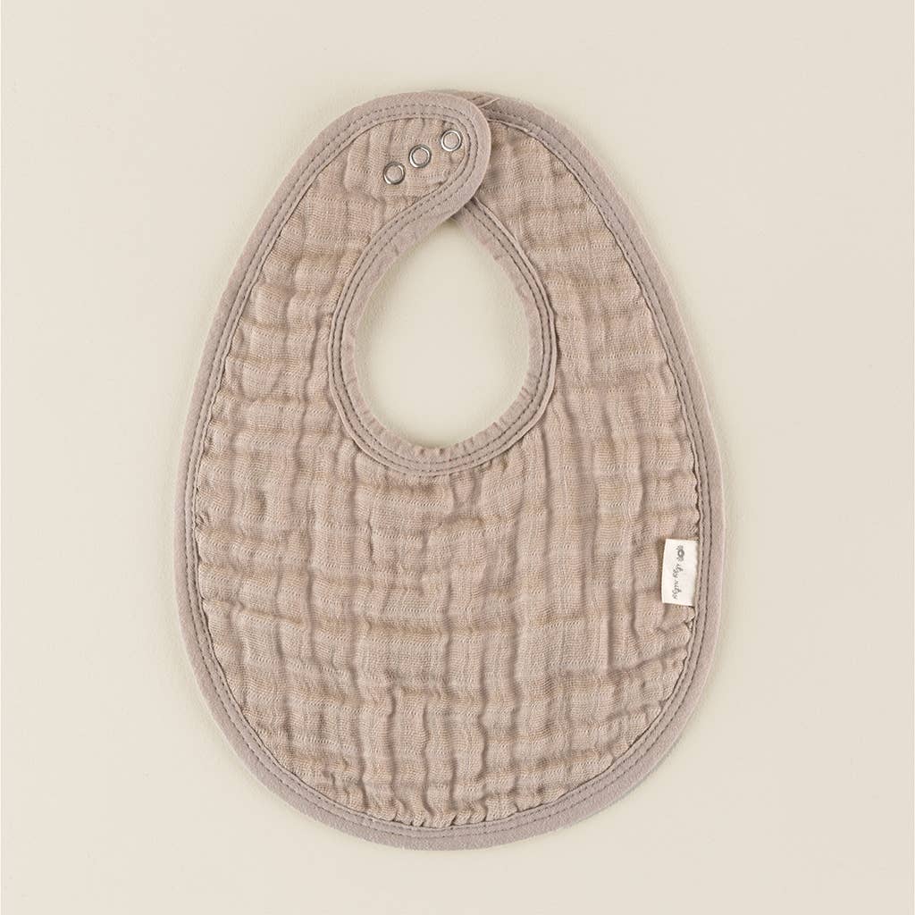 Itzy Bibs™