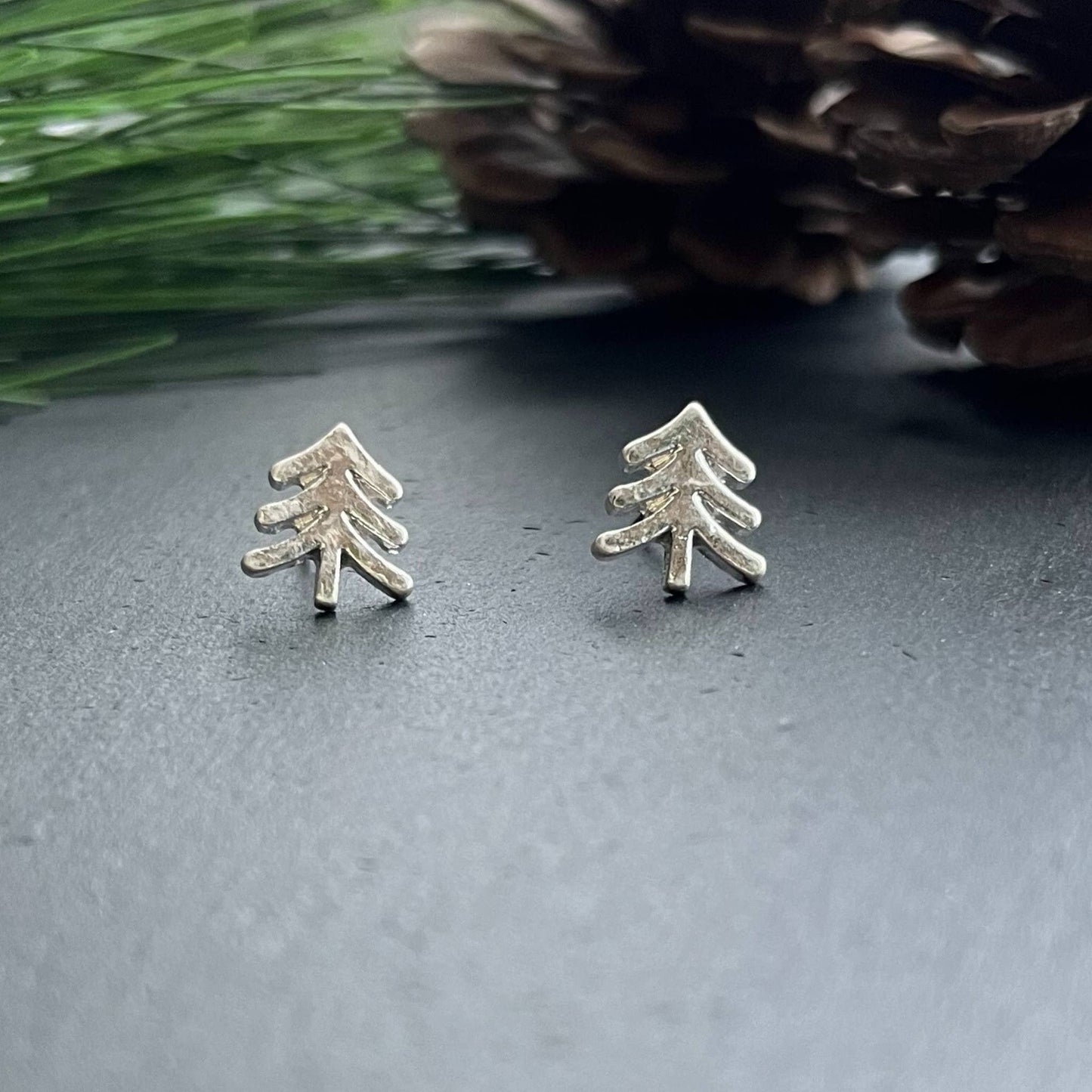 Tree Stud Bud Stud Earrings