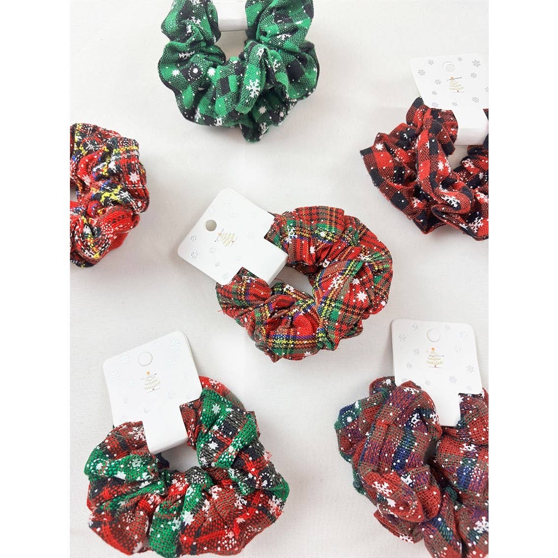 2 Pc Christmas Plaid Scrunchies