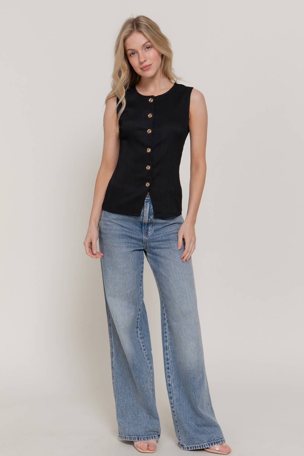 Sleeveless Textured Vest