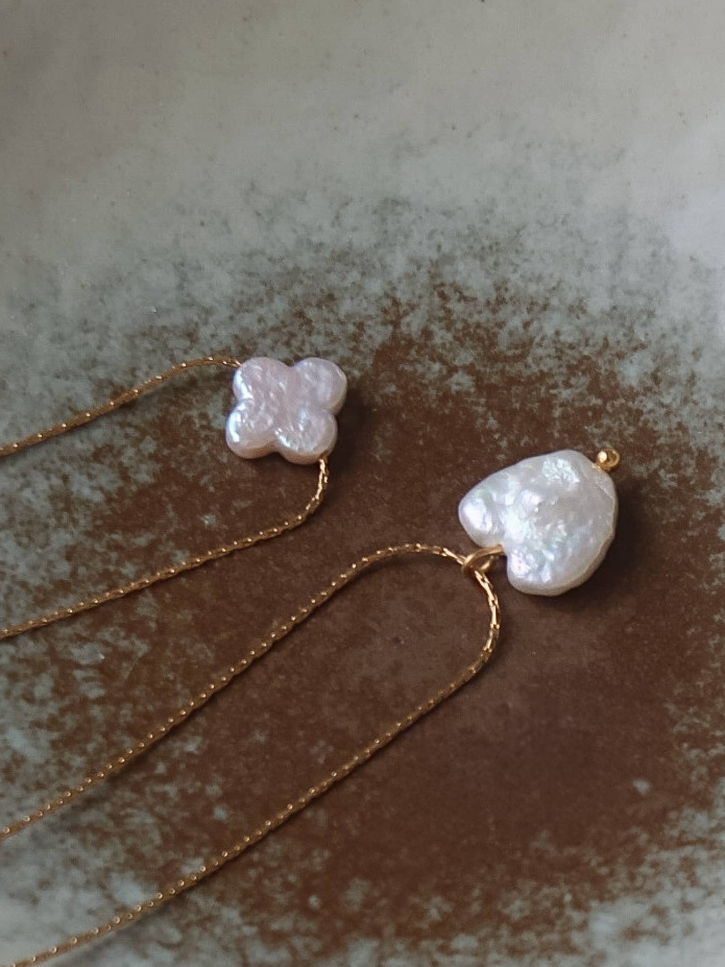 18K Gold Non-Tarnish Freshwater Pearl Clover