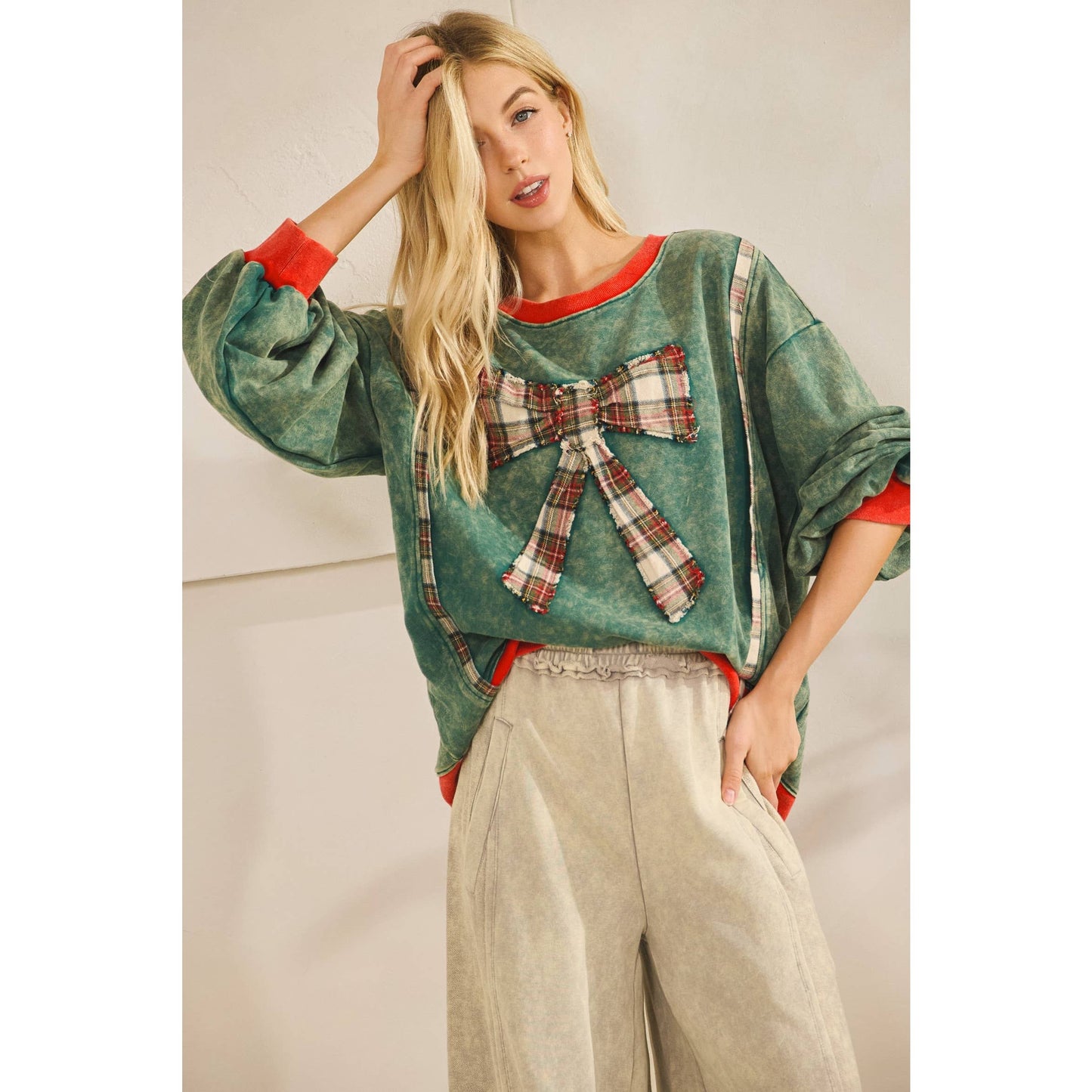 Very Merry Bow Pullover