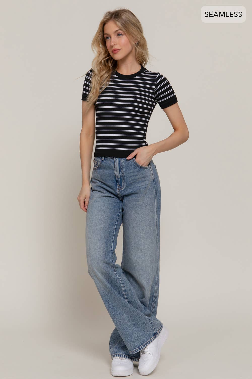 Crew Neck Seamless Top